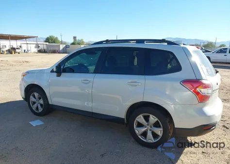 2016 Subaru Forester 2.5I Premium z USA, uszkodzony, nr VIN JF2SJADC8GH429576